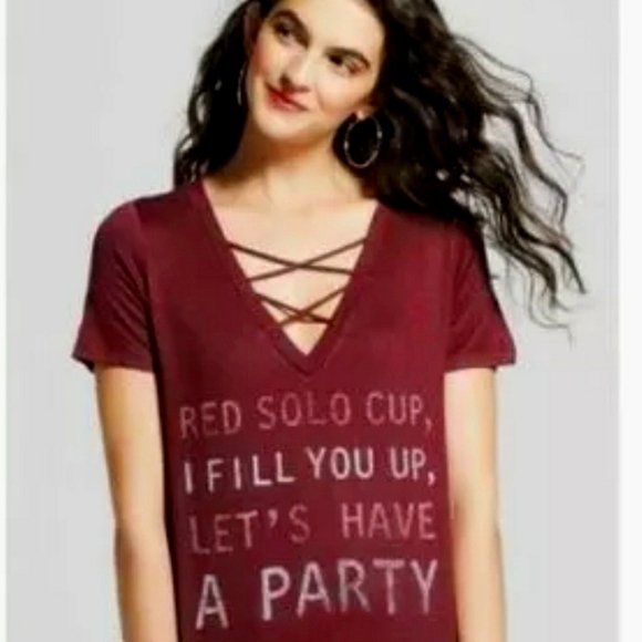 Lyric Culture Red Solo Cup T-Shirt size XS - Picture 1 of 7